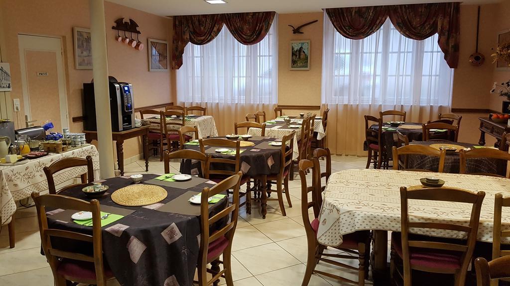 Hotel Du Lion D'Or Entraygues-sur-Truyère Kültér fotó